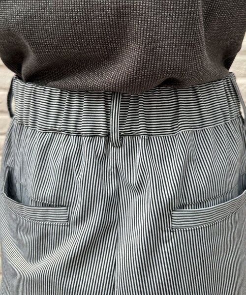 CIAOPANIC(チャオパニック)の「ストライプスーパーワイドパンツ(その他パンツ・メンズ・ホワイト/ブラック・MEDIUM/LARGE)」の5枚目の写真