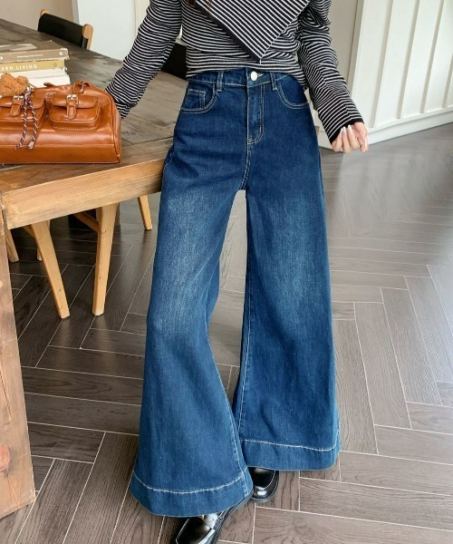 REBALANCE(リバランス)の「ハイウェストワイドデニム(デニムパンツ・レディース・A/C/B・LARGE/X-LARGE/MEDIUM)」の18枚目の写真