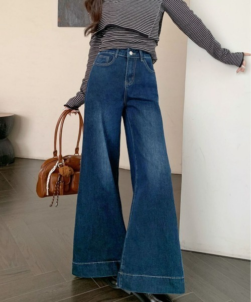 REBALANCE(リバランス)の「ハイウェストワイドデニム(デニムパンツ・レディース・A/C/B・LARGE/X-LARGE/MEDIUM)」の6枚目の写真