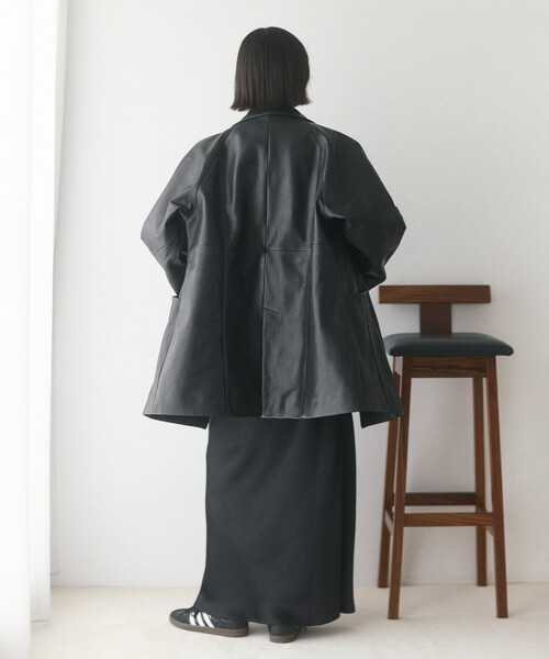 Firsthand(ファーストハンド)の「Firsthand/ファーストハンド カーフレザー テーラード ダブルブレスト ジャケット【限定展開】/ Calf Leather Tailored JKT(テーラードジャケット・レディース・ブラック・FREE)」の10枚目の写真