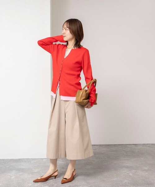 NOLLEY’S（ノーリーズ）の「【TORRAZZO DONNA/トラッゾドンナ】Layered V-Neck Top（ニット/セーター・レディース・ブラック/レッド/グレー系その他・38）」の5枚目の写真