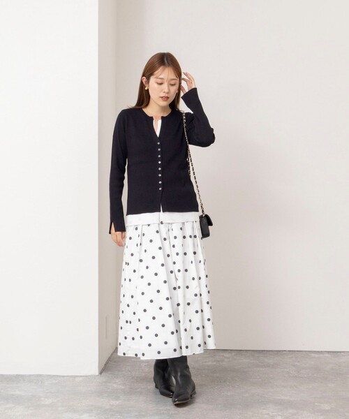 NOLLEY’S（ノーリーズ）の「【TORRAZZO DONNA/トラッゾドンナ】Layered V-Neck Top（ニット/セーター・レディース・ブラック/レッド/グレー系その他・38）」の11枚目の写真