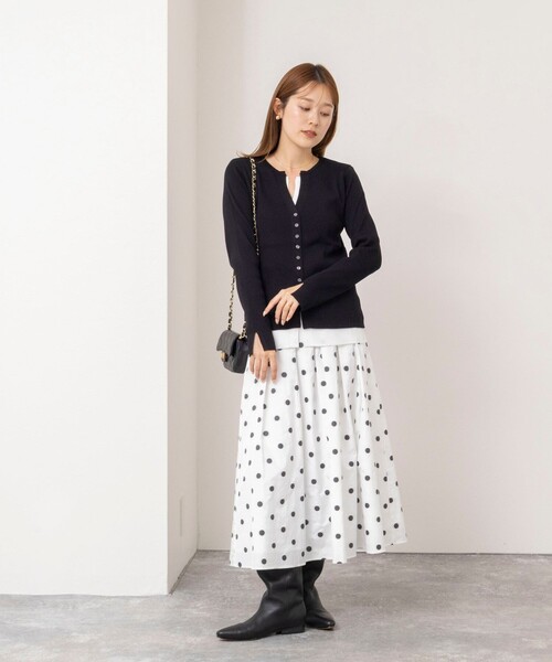 NOLLEY’S（ノーリーズ）の「【TORRAZZO DONNA/トラッゾドンナ】Layered V-Neck Top（ニット/セーター・レディース・ブラック/レッド/グレー系その他・38）」の14枚目の写真