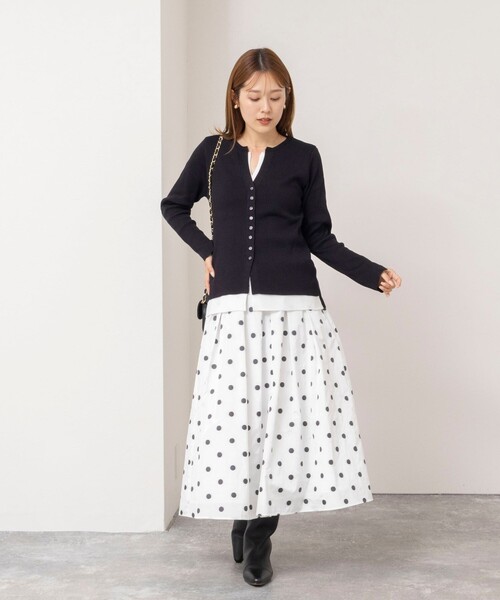 NOLLEY’S（ノーリーズ）の「【TORRAZZO DONNA/トラッゾドンナ】Layered V-Neck Top（ニット/セーター・レディース・ブラック/レッド/グレー系その他・38）」の15枚目の写真