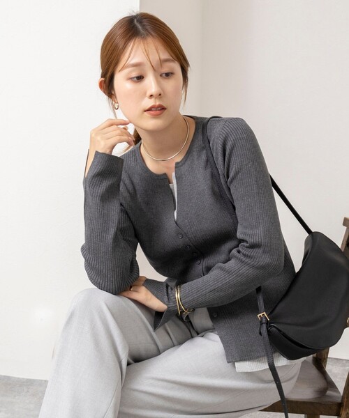 NOLLEY’S（ノーリーズ）の「【TORRAZZO DONNA/トラッゾドンナ】Layered V-Neck Top（ニット/セーター・レディース・ブラック/レッド/グレー系その他・38）」の22枚目の写真