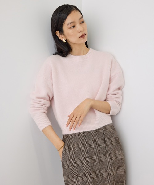 ROPE'(ロペ)の「フォックスカシミヤクルーネックニット(ニット/セーター・レディース・ベージュ/ピンク/サックスブルー/ブラウン/ネイビー・38)」の22枚目の写真