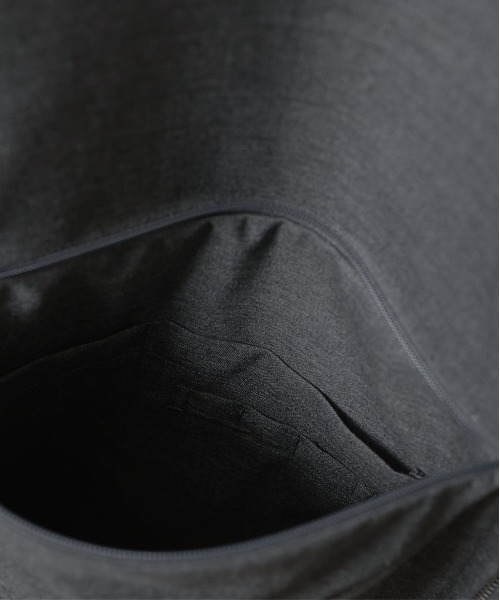 MATSUFUJI(マツフジ)の「Wool Hidden Pocket Jacket(ブルゾン・メンズ・チャコールグレー/ブラック・2/3)」の6枚目の写真