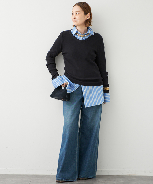Deuxieme Classe(ドゥーズィエムクラス)の「Co/Ca Rib Vネック Tシャツ(Tシャツ/カットソー・レディース・ネイビー/ブラウン/ブラック・FREE)」の4枚目の写真