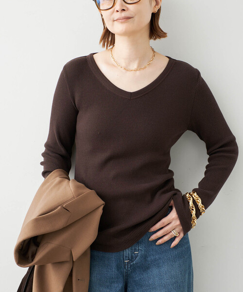 Deuxieme Classe(ドゥーズィエムクラス)の「Co/Ca Rib Vネック Tシャツ(Tシャツ/カットソー・レディース・ネイビー/ブラウン/ブラック・FREE)」の10枚目の写真