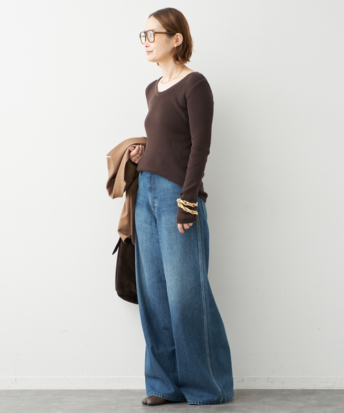 Deuxieme Classe(ドゥーズィエムクラス)の「Co/Ca Rib Vネック Tシャツ(Tシャツ/カットソー・レディース・ネイビー/ブラウン/ブラック・FREE)」の12枚目の写真