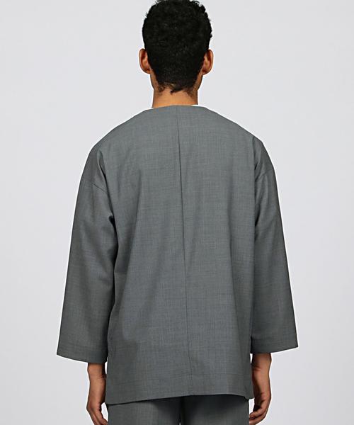 EN ROUTE（アンルート）の「ENR ウールトロピカルVネックプルオーバー（その他アウター・メンズ・ブラック/グレー・1/2/3）」の4枚目の写真