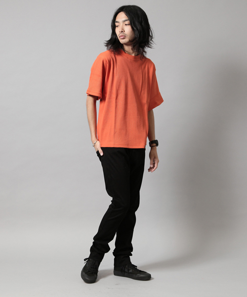 AMERICAN RAG CIE（アメリカンラグシー）の「ワッフル 半袖 ビックシルエット Tシャツ （Tシャツ/カットソー・メンズ・オレンジ/ベージュ/オフホワイト・1/2）」の11枚目の写真