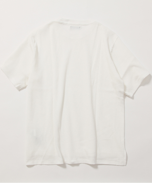 AMERICAN RAG CIE（アメリカンラグシー）の「ワッフル 半袖 ビックシルエット Tシャツ （Tシャツ/カットソー・メンズ・オレンジ/ベージュ/オフホワイト・1/2）」の13枚目の写真