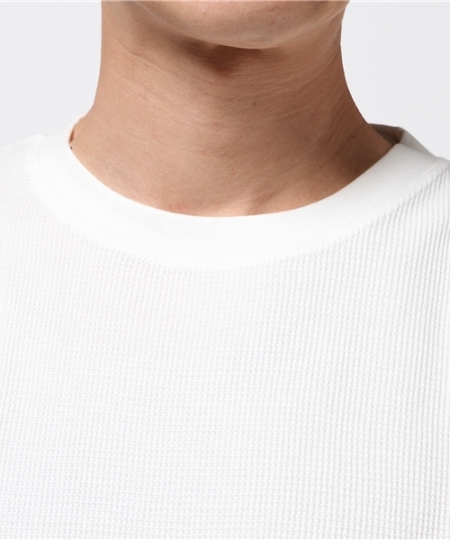 AMERICAN RAG CIE（アメリカンラグシー）の「ワッフル 半袖 ビックシルエット Tシャツ （Tシャツ/カットソー・メンズ・オレンジ/ベージュ/オフホワイト・1/2）」の6枚目の写真