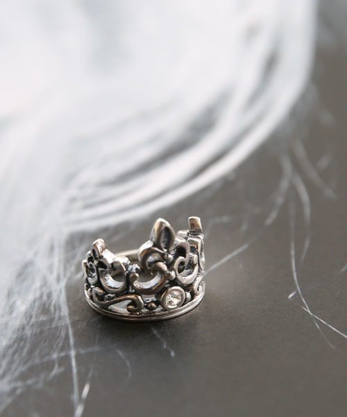 ROYAL ORDER(ロイヤルオーダー)の「OPEN TIARA RING w/ CZ(リング・レディース・シルバー・14号 US-7/10号 US-5/13号 US-6h/15号 US-7h/16号 US-8/12号 US-6)」の1枚目の写真