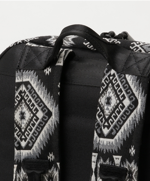 Focused Space(フォーカスドスペース)の「THE DEPARTURE BACKPACK バックパック デイパック(バックパック/リュック・メンズ・ブラック×ホワイト/ブラウン/グリーン/タン/ライトブラウン/ブルー系その他・ONE SIZE)」の13枚目の写真