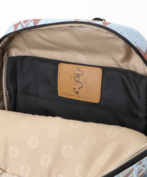 Focused Space(フォーカスドスペース)の「THE DEPARTURE BACKPACK バックパック デイパック(バックパック/リュック・メンズ・ブラック×ホワイト/ブラウン/グリーン/タン/ライトブラウン/ブルー系その他・ONE SIZE)」の8枚目の写真