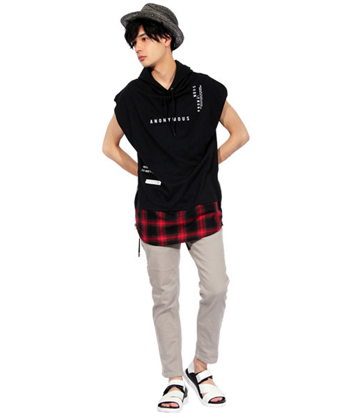 8(eight)(エイト)の「チェック ノースリーブパーカー 半袖 プルオーバー(Tシャツ/カットソー・メンズ・ホワイト/ブラック・LARGE/MEDIUM)」の4枚目の写真