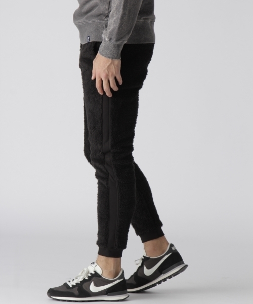 BAYFLOW（ベイフロー）の「BAYFLOW／ラインボアフリースパンツ（その他パンツ・メンズ・ブラック/チャコール・SMALL/MEDIUM/LARGE）」の8枚目の写真
