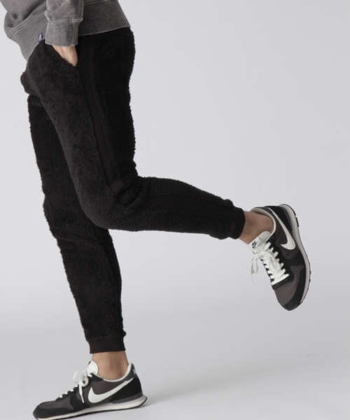 BAYFLOW（ベイフロー）の「BAYFLOW／ラインボアフリースパンツ（その他パンツ・メンズ・ブラック/チャコール・SMALL/MEDIUM/LARGE）」の5枚目の写真