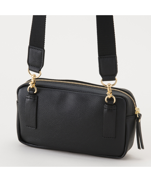 BLUE LABEL CRESTBRIDGE（ブルーレーベルクレストブリッジ）の