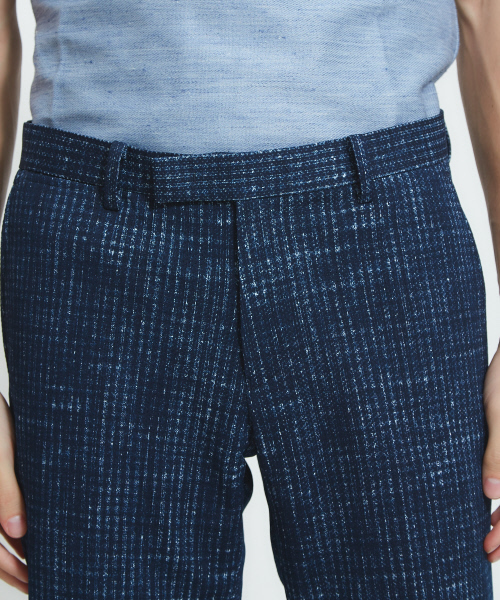 ABAHOUSE（アバハウス）の「【Recency of Mine】EVALETテクニカルメッシュギンガムパンツ（スラックス・メンズ・ネイビー・44/46/48/50）」の5枚目の写真