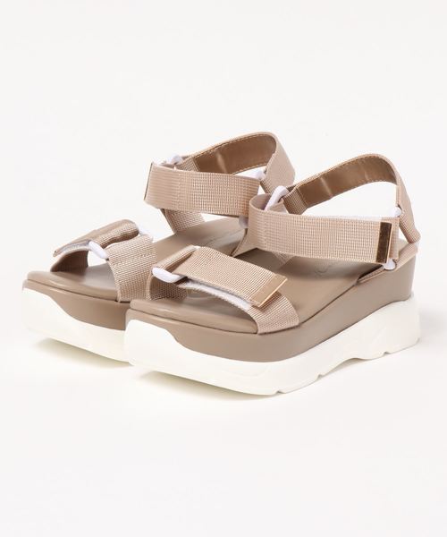 KOBE LETTUCE（コウベレタス）の「厚底ベルクロスポーツスニーカーサンダル（サンダル・レディース・ブラック/グレー/カーキ/ブラック系その他/ベージュ・S/M/L/LL）」の14枚目の写真