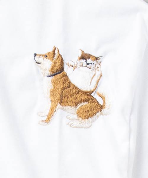 AlexanderLeeChang(アレキサンダーリーチャン)の「【AlexanderLeeChang/アレキサンダーリーチャン】別注DOG&CAT刺繍/Tシャツ(Tシャツ/カットソー・メンズ・ホワイト/ブラック・M/L)」の4枚目の写真