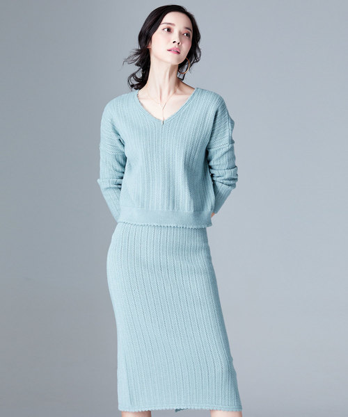 SAISON DE PAPILLON（セゾンドパピヨン）の「Vネックトップスとスカート&透かし編みデザインセットアップ（ワンピース・レディース・ブラック/ベージュ/ブラウン/ミント・S/M/L）」の4枚目の写真