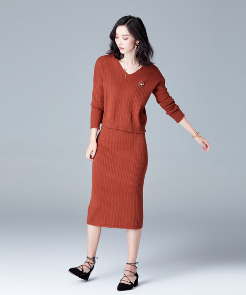 SAISON DE PAPILLON（セゾンドパピヨン）の「Vネックトップスとスカート&透かし編みデザインセットアップ（ワンピース・レディース・ブラック/ベージュ/ブラウン/ミント・S/M/L）」の15枚目の写真