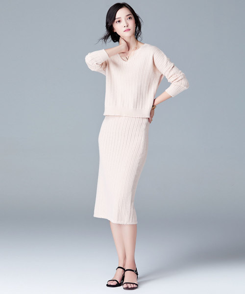 SAISON DE PAPILLON（セゾンドパピヨン）の「Vネックトップスとスカート&透かし編みデザインセットアップ（ワンピース・レディース・ブラック/ベージュ/ブラウン/ミント・S/M/L）」の20枚目の写真