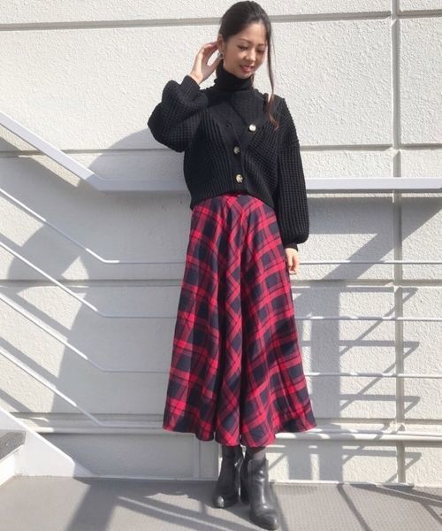 YECCA VECCA(イェッカヴェッカ)の「・チェック柄フレアスカート(スカート・レディース・ブラック/レッド/グリーン・FREE)」の3枚目の写真