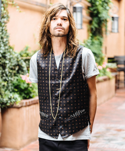 glamb（グラム）の「Common gilet / コモンジレ（ベスト）」 - WEAR