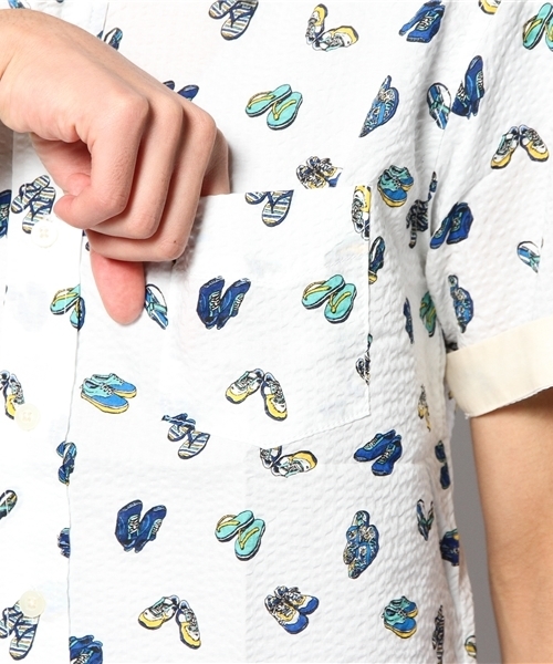 WHO'S WHO gallery（フーズフーギャラリー）の「ポップ調プリントRG半袖シャツ（シャツ/ブラウス・メンズ・パープル/ホワイト/その他/ブルー・LARGE/MEDIUM）」の7枚目の写真