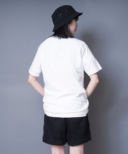 Champion（チャンピオン）の「【CHAMPION】スクリプトロゴプリントＴシャツ/ロゴプリント/チャンピオン（Tシャツ/カットソー・メンズ・ホワイト/ダークグリーン/ネイビー/ブラック/グレー/ワイン/ピンク/イエロー/杢グレー/ミント・X-LARGE/LARGE/MEDIUM/SMALL/XX-LARGE）」の12枚目の写真