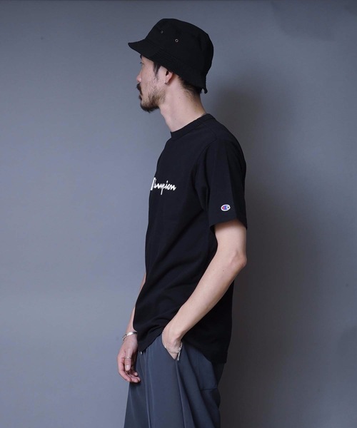 Champion（チャンピオン）の「【CHAMPION】スクリプトロゴプリントＴシャツ/ロゴプリント/チャンピオン（Tシャツ/カットソー・メンズ・ホワイト/ダークグリーン/ネイビー/ブラック/グレー/ワイン/ピンク/イエロー/杢グレー/ミント・X-LARGE/LARGE/MEDIUM/SMALL/XX-LARGE）」の21枚目の写真