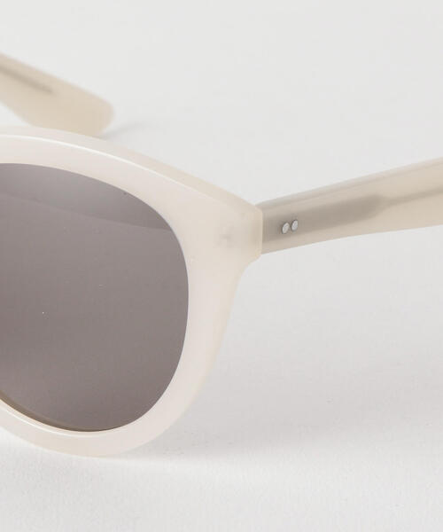 BEAUTY&YOUTH UNITED ARROWS(ビューティーアンドユースユナイテッドアローズ)の「BY ベーシックサングラス ◆(サングラス・レディース・ライトピンク/オリーブ/オフホワイト・FREE)」の8枚目の写真