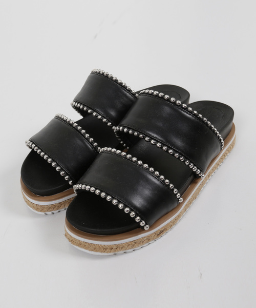 KOBE LETTUCE（コウベレタス）の「クロスor2ベルトデザインチェーン厚底サンダル（サンダル・レディース・ブラック/パイソン/ブラック系その他/その他/ホワイト/キャメル/ホワイト系その他/モカ・L/LL/M/S）」の4枚目の写真