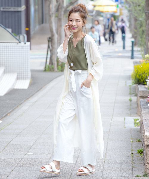 KOBE LETTUCE（コウベレタス）の「クロスor2ベルトデザインチェーン厚底サンダル（サンダル・レディース・ブラック/パイソン/ブラック系その他/その他/ホワイト/キャメル/ホワイト系その他/モカ・L/LL/M/S）」の16枚目の写真