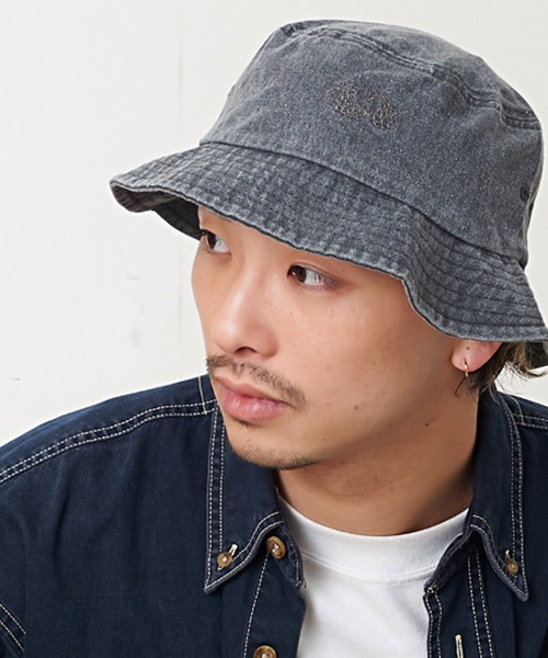 FRUIT OF THE LOOM(フルーツオブザルーム)の「【FRUIT OF THE LOOM】HARD WASH BUCKET HAT/バケットハット(ハット・メンズ・ブラック/パープル/レッド/オフホワイト/オレンジ・FREE)」の3枚目の写真