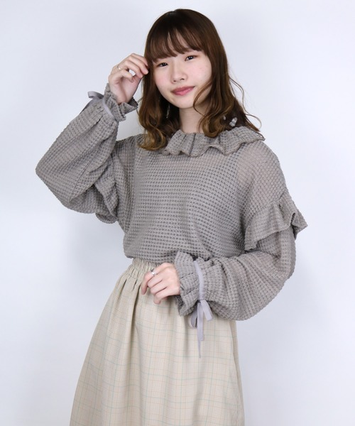 ParAvion + Petit Standard(パラビオンスタンダードプチ)の「袖リボントップス(Tシャツ/カットソー)」|グレー