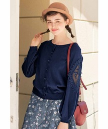 透け感がガーリーな　レース付きカーディガン