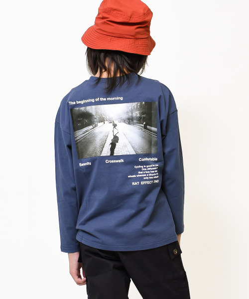 RAT EFFECT(ラットエフェクト)の「フォトプリントロングTシャツ(Tシャツ/カットソー・キッズ・オフホワイト/ブルー/ベージュ/ブラック・140/150/160/120/130/170)」の4枚目の写真