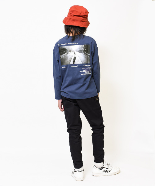 RAT EFFECT(ラットエフェクト)の「フォトプリントロングTシャツ(Tシャツ/カットソー・キッズ・オフホワイト/ブルー/ベージュ/ブラック・140/150/160/120/130/170)」の12枚目の写真