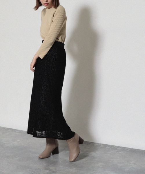 Cheek(チーク)の「ランダムリブニットプルオーバー(ニット/セーター・レディース・アイボリー/チャコールグレー/ダークブラウン/オレンジ・MEDIUM)」の21枚目の写真