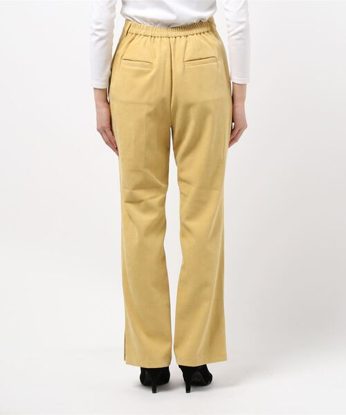 archives（アルシーヴ）の「ピンタックセミフレアパンツ（その他パンツ・レディース・イエロー/グリーン/アイボリー/ワイン・MEDIUM）」の5枚目の写真