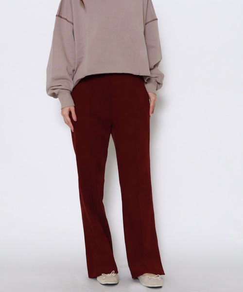 archives（アルシーヴ）の「ピンタックセミフレアパンツ（その他パンツ・レディース・イエロー/グリーン/アイボリー/ワイン・MEDIUM）」の4枚目の写真