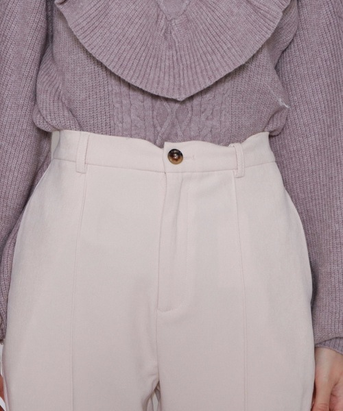 archives（アルシーヴ）の「ピンタックセミフレアパンツ（その他パンツ・レディース・イエロー/グリーン/アイボリー/ワイン・MEDIUM）」の17枚目の写真