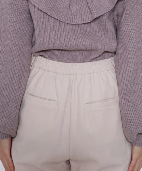 archives（アルシーヴ）の「ピンタックセミフレアパンツ（その他パンツ・レディース・イエロー/グリーン/アイボリー/ワイン・MEDIUM）」の18枚目の写真