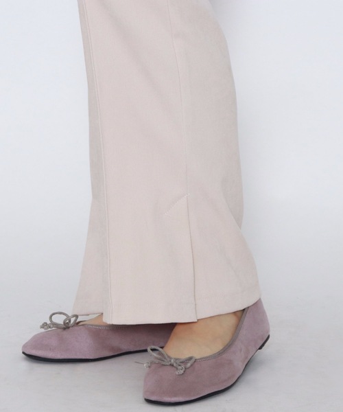 archives（アルシーヴ）の「ピンタックセミフレアパンツ（その他パンツ・レディース・イエロー/グリーン/アイボリー/ワイン・MEDIUM）」の20枚目の写真